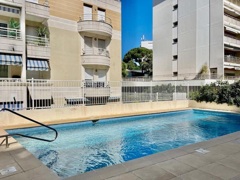 Le Daphnee Yourhosthelper Appartement